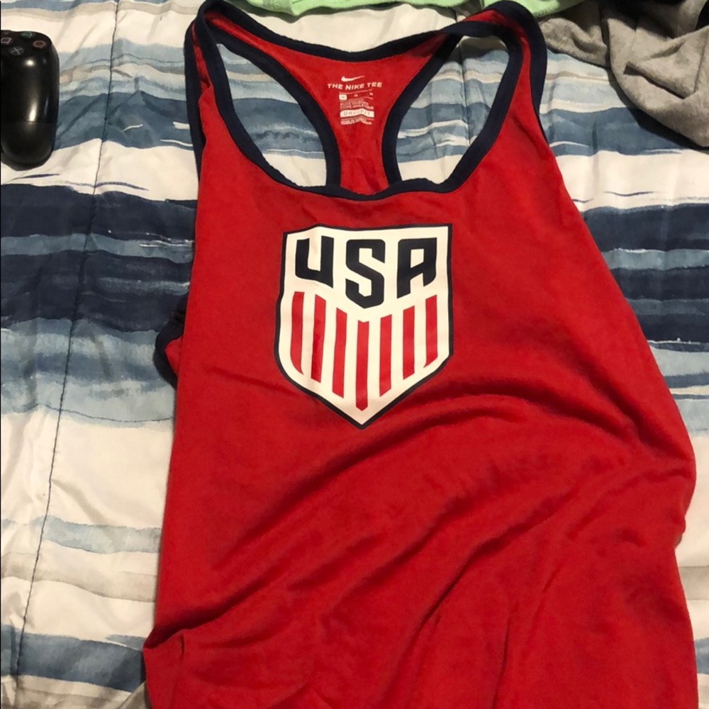 Nike tank